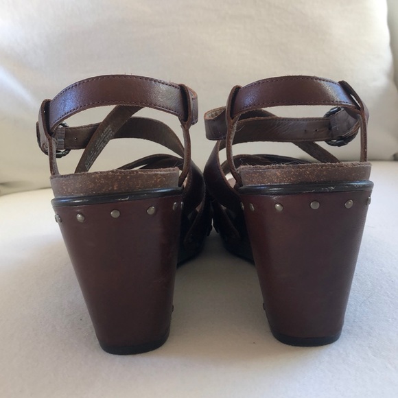 COPY - Brown dansko Frida Wedge - Picture 4 of 6